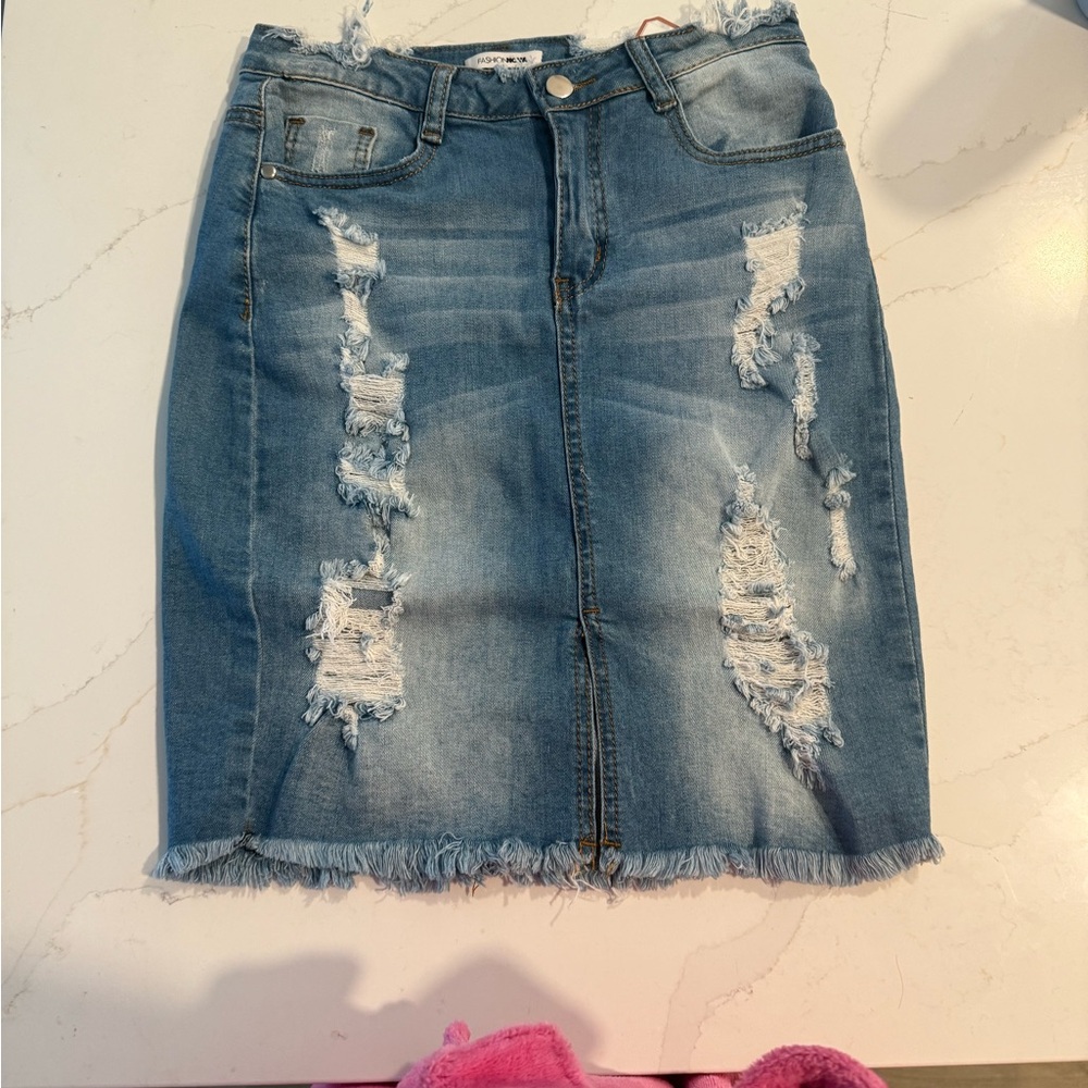 Fashion Nova Distressed Denim Skirt